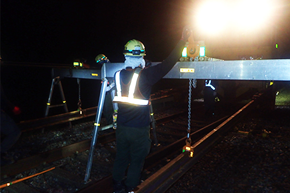 新幹線補修画像3